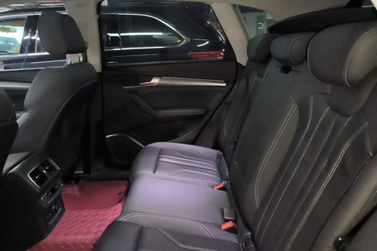 Used Audi Q5L 2022 40T Luxury Dynamic Model Left Rear Seat