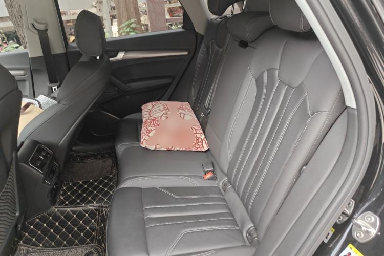 Used Audi Q5L 2022 40T Luxury Dynamic Model Left Rear Seat
