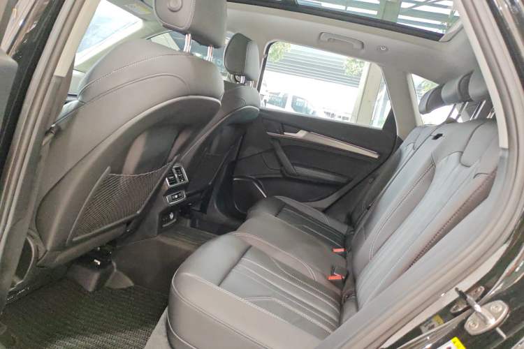 Used Audi Q5L 2022 Updated 40T Luxury Dynamic Edition Left Rear Seat