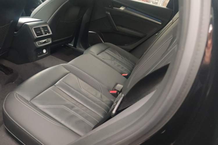 Used Audi Q5L 2022 Updated 40T Luxury Dynamic Edition Left Rear Seat