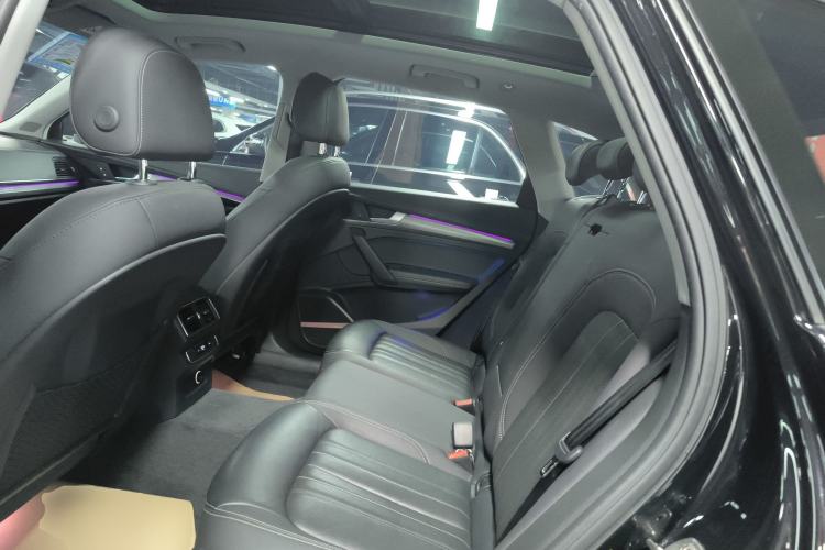Used Audi Q5L 2022 45T Luxury Dynamic Model Left Rear Seat