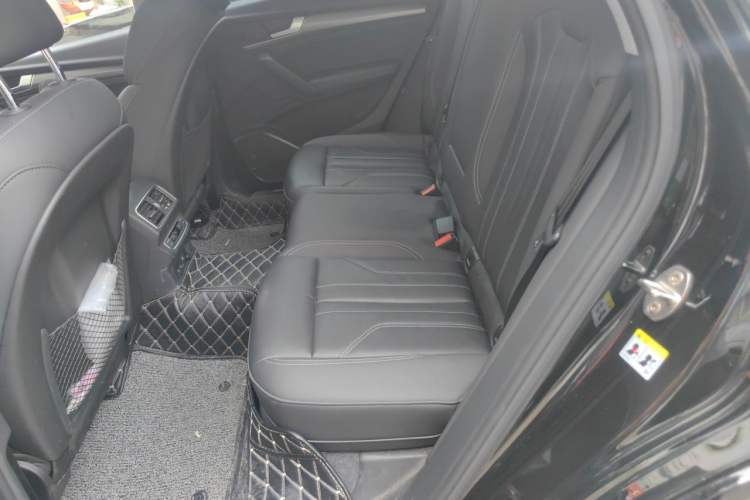 Used Audi Q5L 2022 40T Luxury Dynamic Model Left Rear Seat