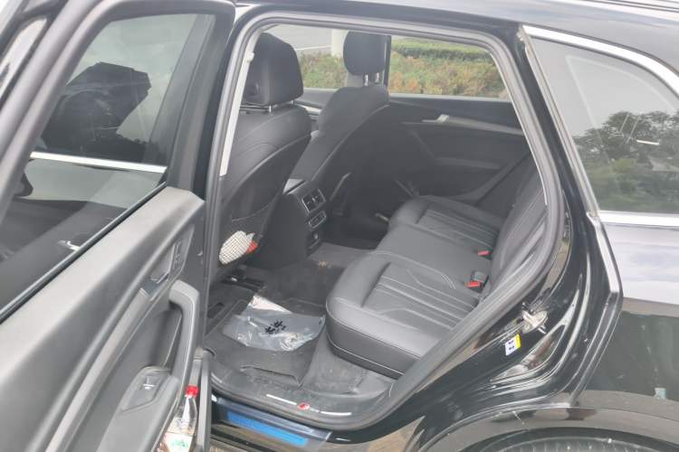 Used Audi Q5L 2022 45T Luxury Dynamic Model Left Rear Seat