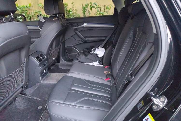 Used Audi Q5L 2022 Updated 45T Luxury Dynamic Version Left Rear Seat