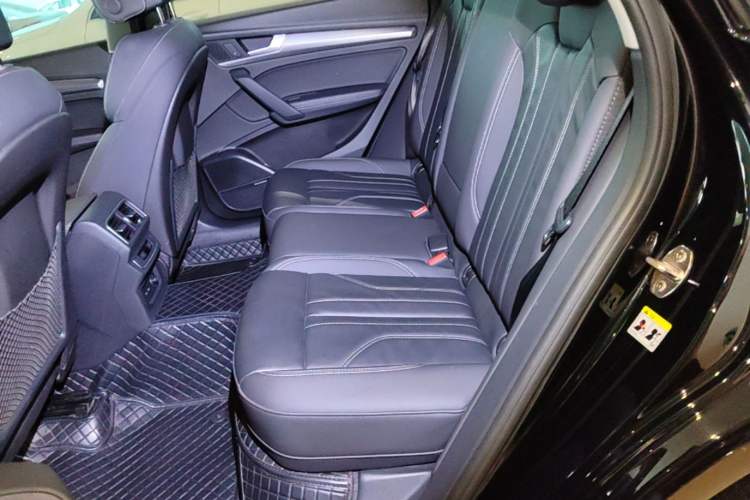 Used Audi Q5L 2022 Updated 45T Luxury Dynamic Version Left Rear Seat