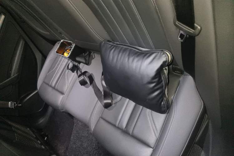 Used Audi Q5L 2022 40T Luxury Dynamic Model Left Rear Seat