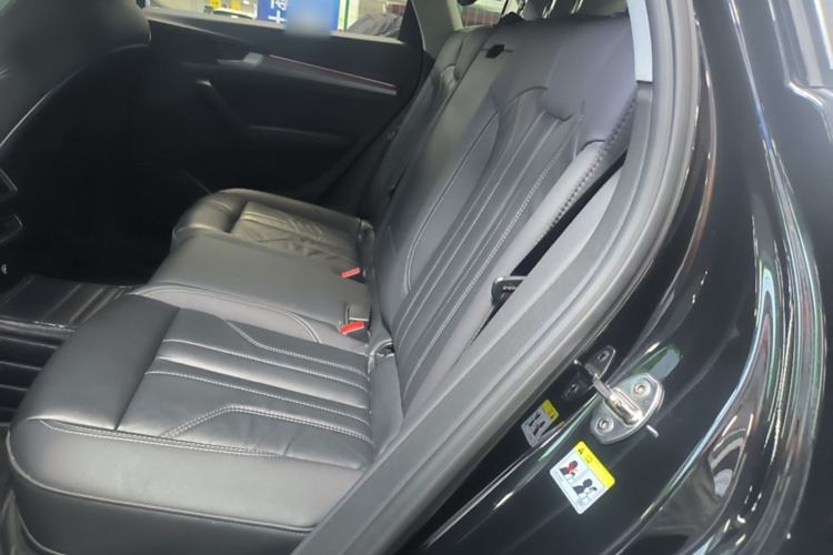 Used Audi Q5L 2022 Updated 40T Luxury Dynamic Edition Left Rear Seat