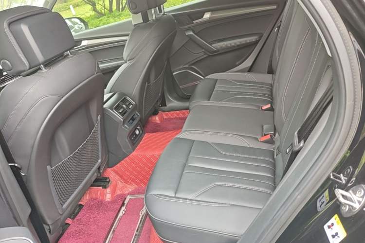 Used Audi Q5L 2022 Updated 45T Luxury Dynamic Version Left Rear Seat