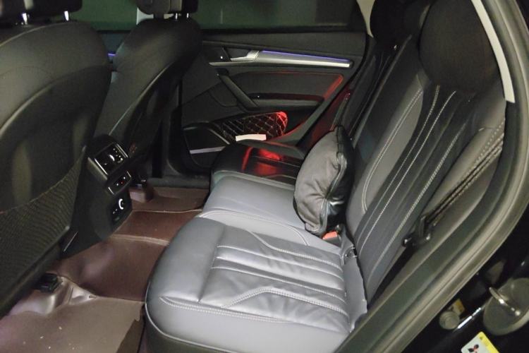 Used Audi Q5L 2022 Updated 45T Luxury Dynamic Version Left Rear Seat