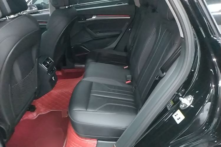 Used Audi Q5L 2022 Updated 45T Luxury Dynamic Version Left Rear Seat