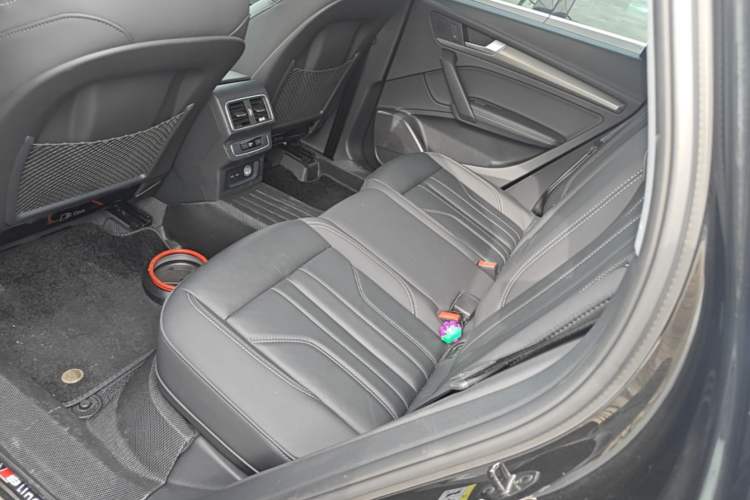 Used Audi Q5L 2022 40T Luxury Dynamic Model Left Rear Seat