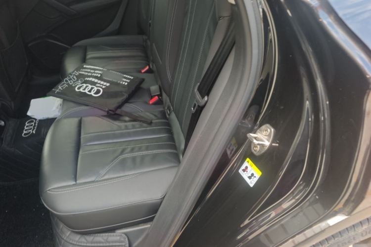 Used Audi Q5L 2022 45T Luxury Dynamic Model Left Rear Seat