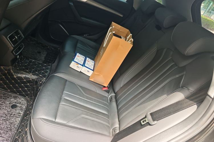 Used Audi Q5L 2022 40T Luxury Dynamic Model Left Rear Seat