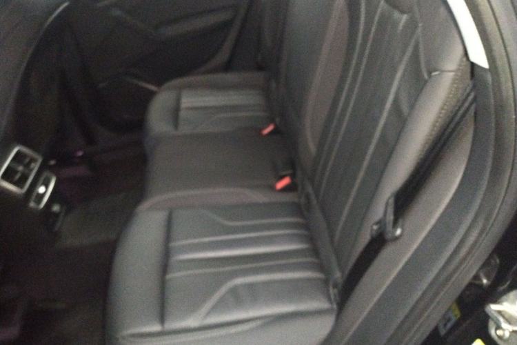 Used Audi Q5L 2022 40T Luxury Dynamic Model Left Rear Seat