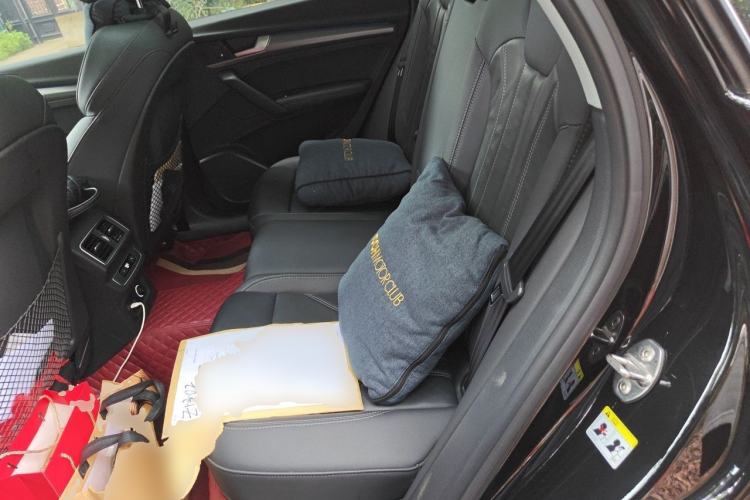 Used Audi Q5L 2022 40T Luxury Dynamic Model Left Rear Seat
