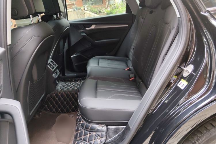 Used Audi Q5L 2022 Updated 45T Luxury Dynamic Version Left Rear Seat
