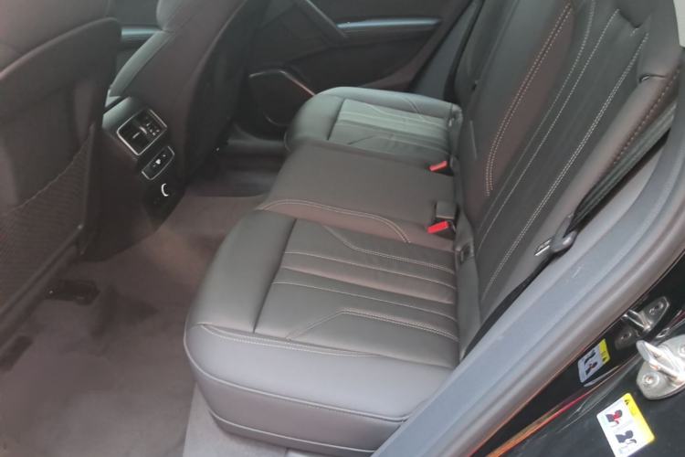 Used Audi Q5L 2022 40T Luxury Dynamic Model Left Rear Seat