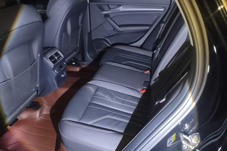 Used Audi Q5L 2022 Updated 45T Luxury Dynamic Version Left Rear Seat