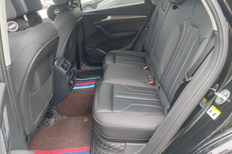 Used Audi Q5L 2022 Updated 40T Luxury Dynamic Edition Left Rear Seat