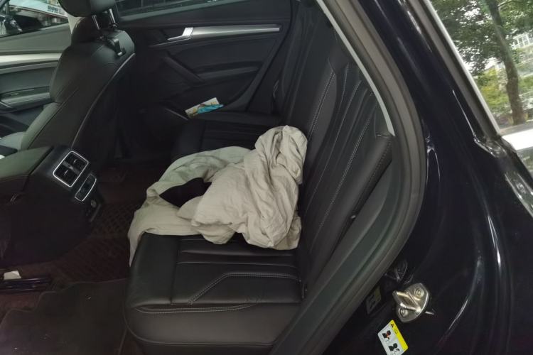 Used Audi Q5L 2022 40T Luxury Dynamic Model Left Rear Seat