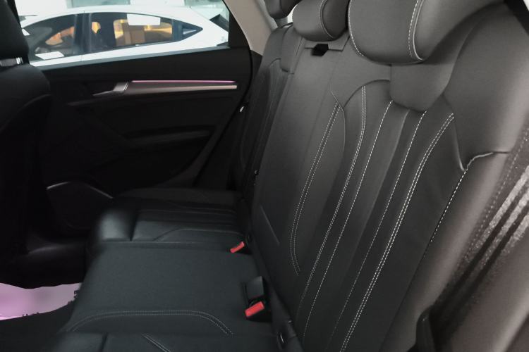 Used Audi Q5L 2022 40T Luxury Dynamic Model Left Rear Seat