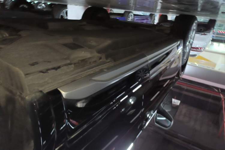 Used Audi Q5L 2022 40T Luxury Dynamic Model Left Side Sill