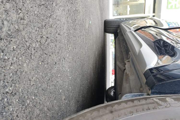 Used Audi Q5L 2022 Updated 40T Luxury Dynamic Edition Left Side Sill