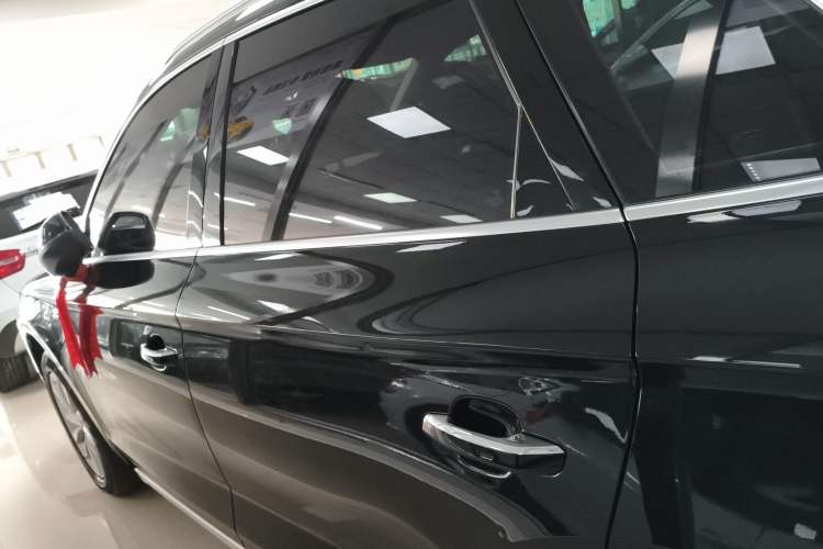 Used Audi Q5L 2022 40T Luxury Dynamic Model Left Side