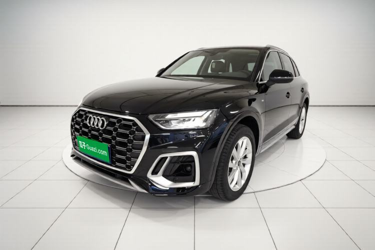 Used Audi Q5L 2022 40T Luxury Dynamic Model Guazi used car, China used car export, Used car for sale, Used cars, Cheapest cars for sale