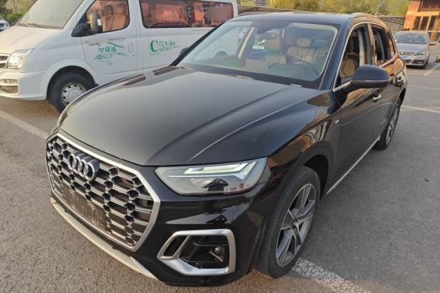 Audi Q5L 2022 45T Luxury Dynamic Model مستعملة