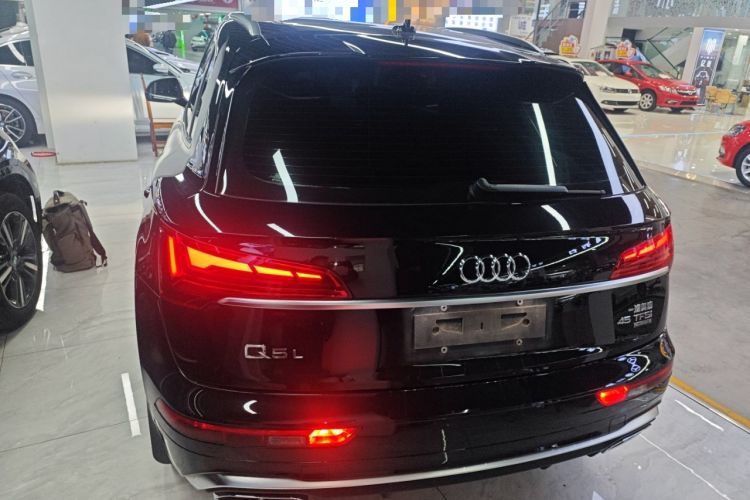 Used Audi Q5L 2022 40T Luxury Dynamic Model Rear