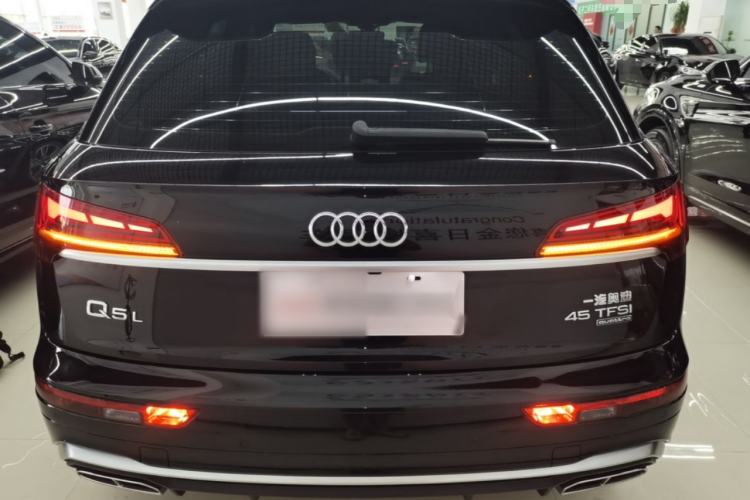 Used Audi Q5L 2022 Updated 45T Luxury Dynamic Version Rear