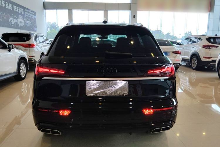 Used Audi Q5L 2022 Updated 45T Luxury Dynamic Version Rear