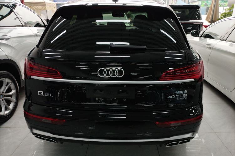 Used Audi Q5L 2022 40T Fashionable and Dynamic Model Rear