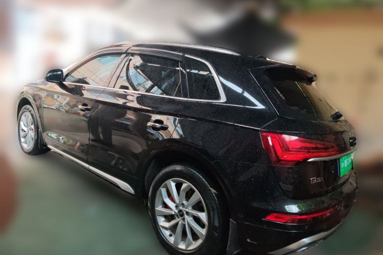Used Audi Q5L 2022 Updated 40T Luxury Dynamic Edition Rear Left 45 Deg