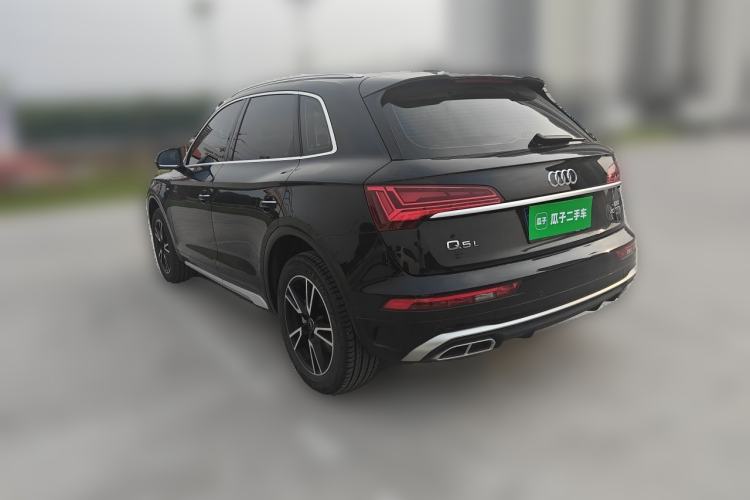 Used Audi Q5L 2022 40T Fashionable and Dynamic Model Rear Left 45 Deg