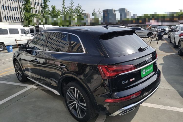 Used Audi Q5L 2022 40T Luxury Dynamic Model Rear Left 45 Deg