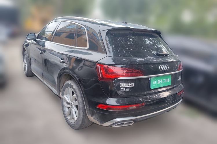 Used Audi Q5L 2022 40T Fashionable and Dynamic Model Rear Left 45 Deg