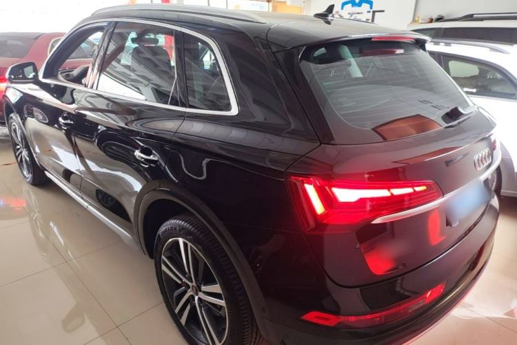 Used Audi Q5L 2022 Updated Version 40T Luxury Elegant Edition Rear Left 45 Deg