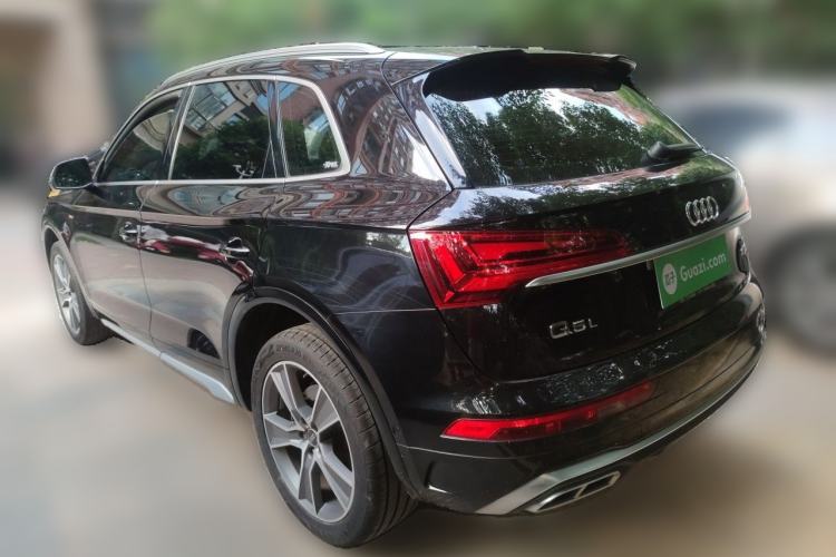 Used Audi Q5L 2022 45T Luxury Dynamic Model Rear Left 45 Deg