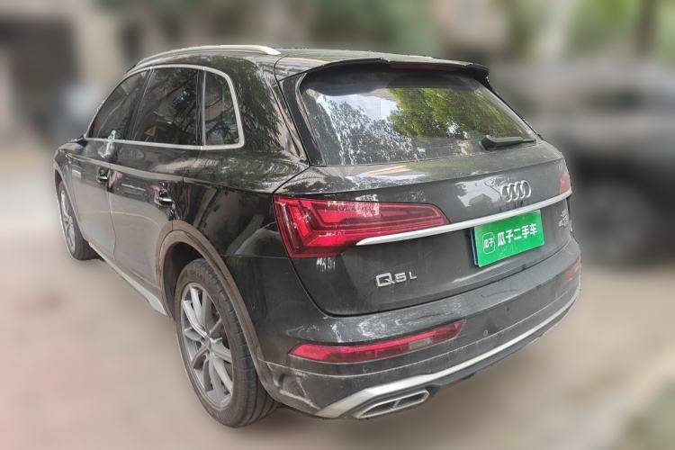 Used Audi Q5L 2022 40T Luxury Dynamic Model Rear Left 45 Deg