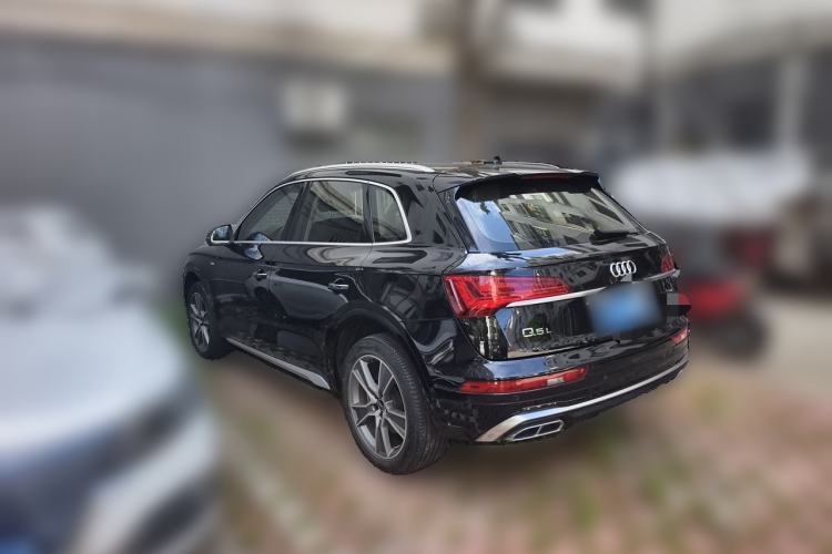Used Audi Q5L 2022 45T Luxury Dynamic Model Rear Left 45 Deg