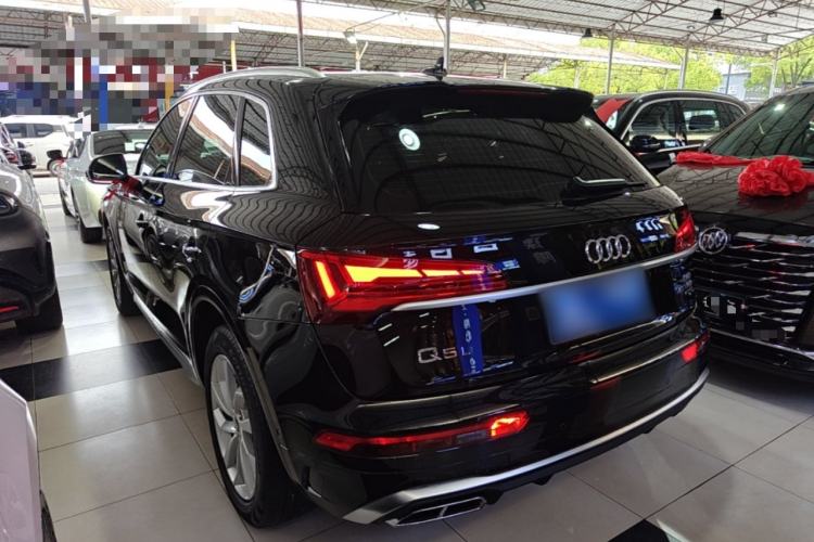 Used Audi Q5L 2022 Updated 40T Luxury Dynamic Edition Rear Left 45 Deg
