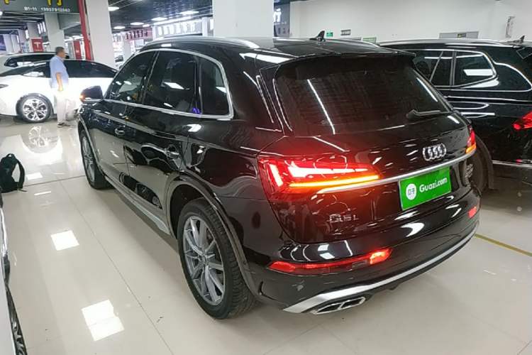 Used Audi Q5L 2022 Updated 45T Luxury Dynamic Version Rear Left 45 Deg