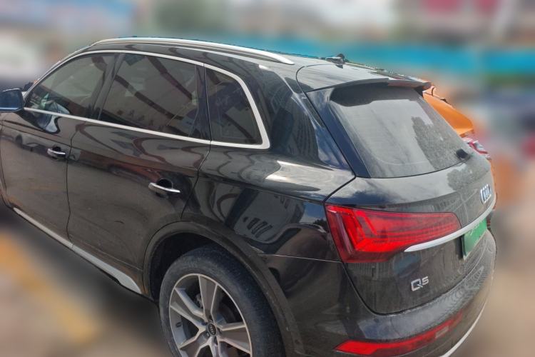 Used Audi Q5L 2022 45T Luxury Dynamic Model Rear Left 45 Deg