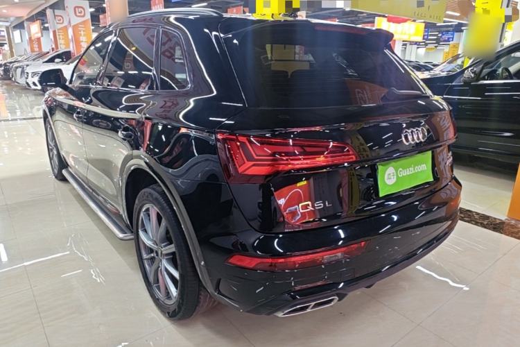 Used Audi Q5L 2022 40T Fashionable and Dynamic Model Rear Left 45 Deg