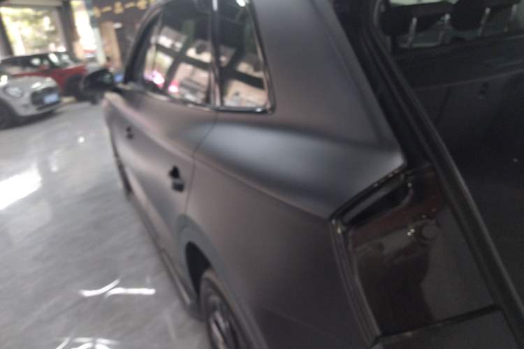 Used Audi Q5L 2022 40T Luxury Dynamic Model Rear Left 45 Deg