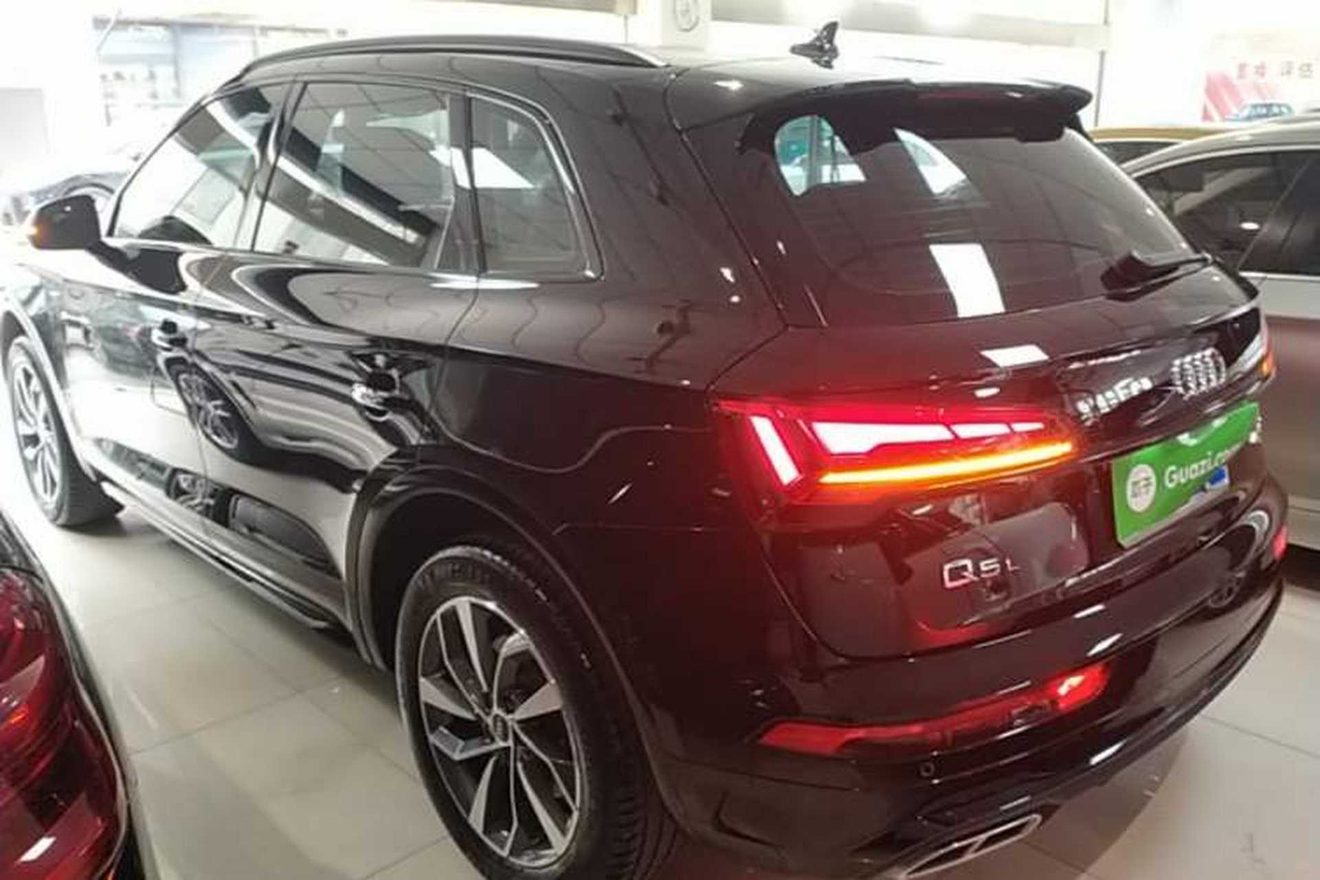 Used Audi Q5L 2022 40T Fashionable and Dynamic Model Rear Left 45 Deg