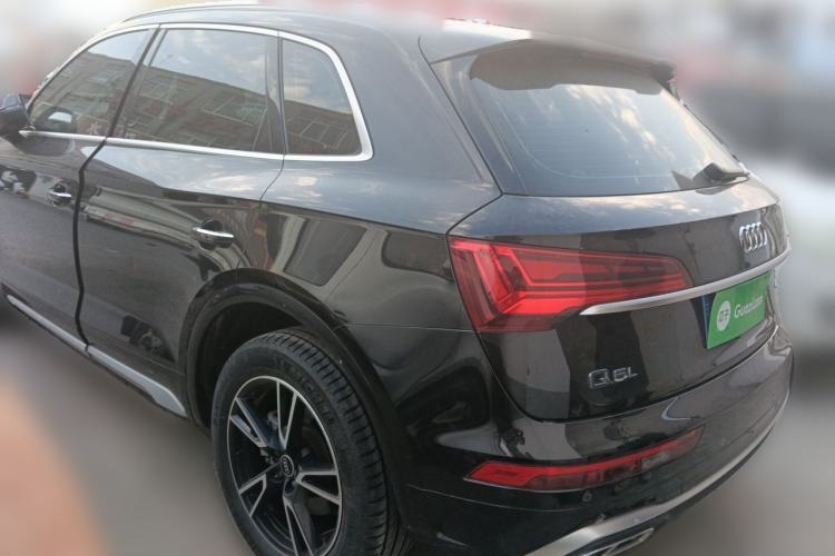 Used Audi Q5L 2022 40T Fashionable and Dynamic Model Rear Left 45 Deg