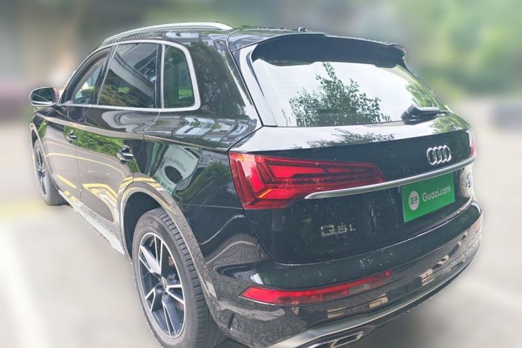 Used Audi Q5L 2022 40T Fashionable and Dynamic Model Rear Left 45 Deg